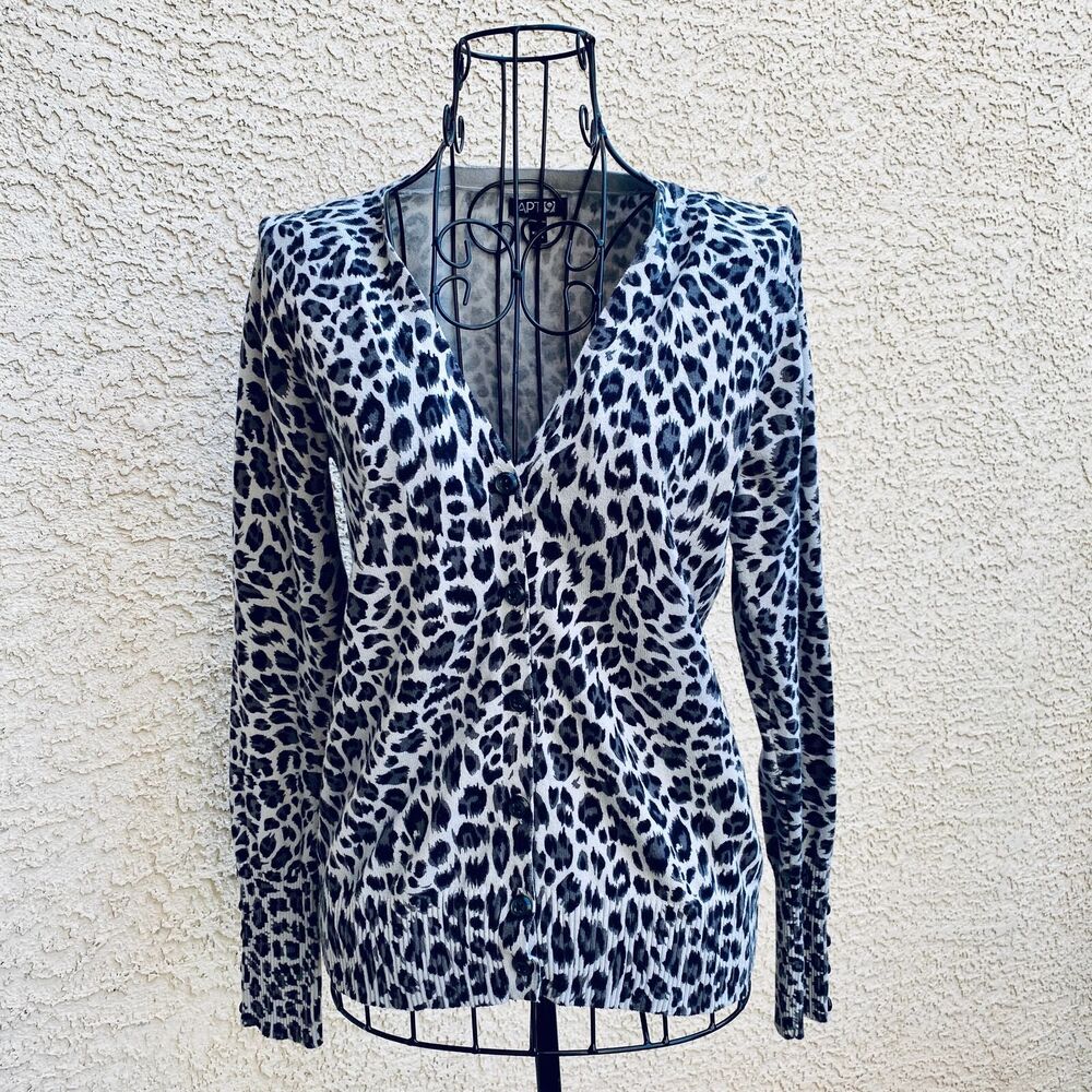 Apt. 9 Women's S Small V-Neck Blouse Top Leopard Animal Print